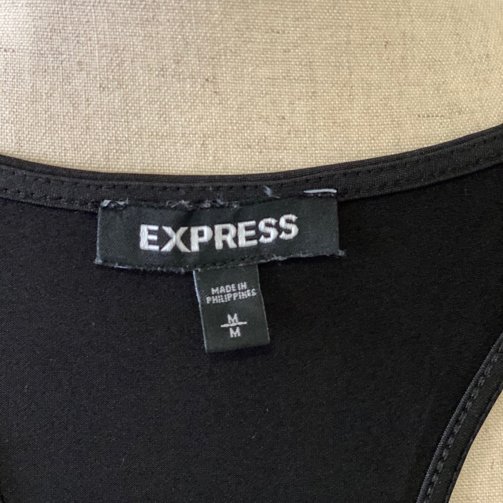 🌻 Express Cowl Neck Racerback Tank 🌻 - Picture 5 of 5